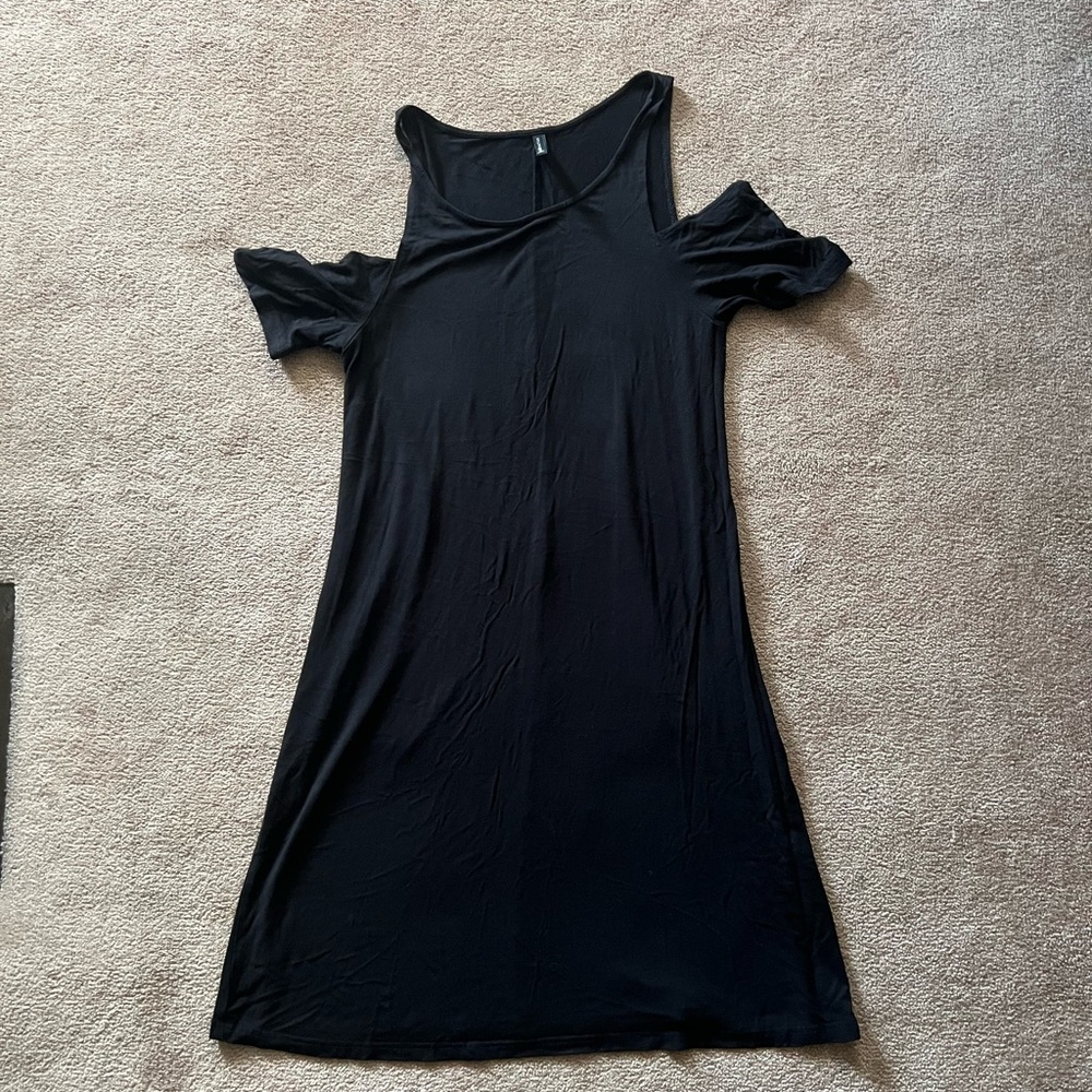 Stradivarius Elegant Black Shoulder Dress